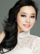 钟丽燕独唱音乐会:“军中百灵” 与亲爱的祖国同行！