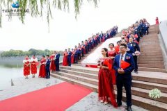 低碳WE来，携手奋进