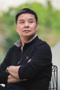 杨克：“永远在路上”的诗人